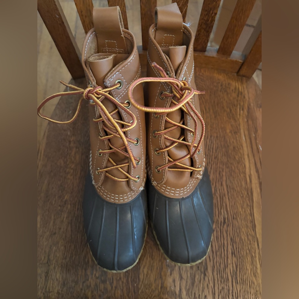 Women’s Classic LL Bean Boots Size 7M